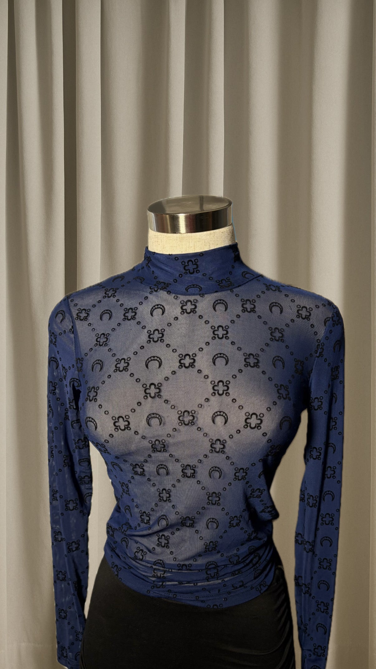 Marine top